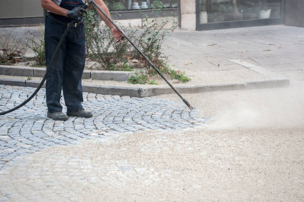 Best Oil Spill Cleanup  in Cutlerville, MI